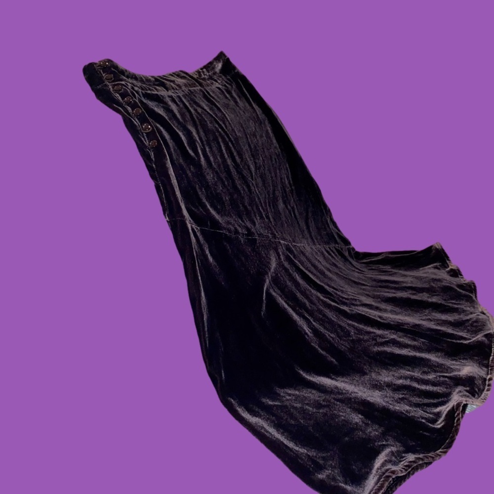 New Jacob rayon/silk blend velvet skirt, mid length size s